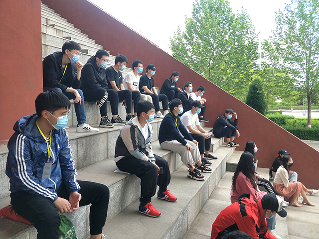 【院长座谈会】0638太阳集团官网5月院长座谈会——盛院长与第一批返校大四同学倾心交流