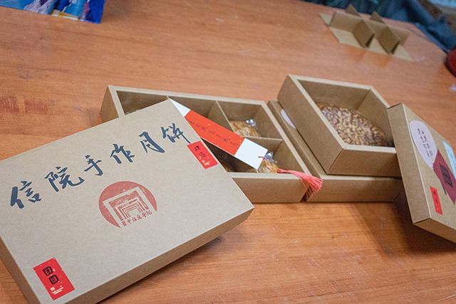 当中秋节遇上国庆,当小艺遇到可爱的“你们”