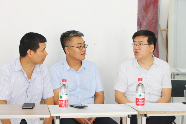 【校政合作】太谷县委副书记刘进文来我们调研指导“全国三农论坛”礼仪接待准备工作