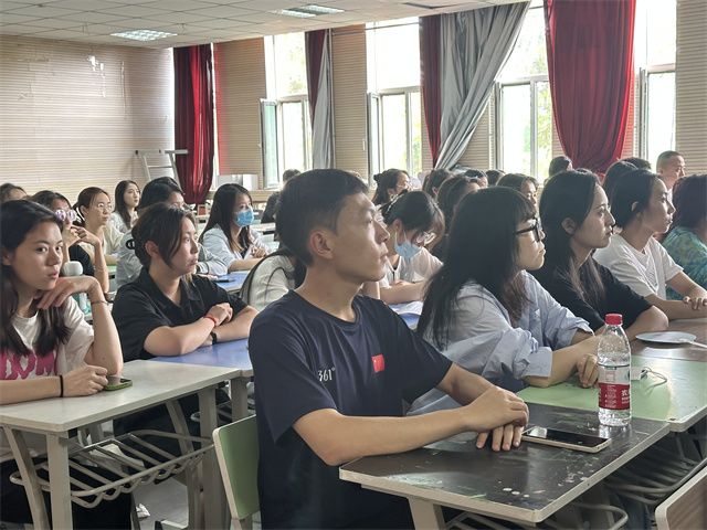 0638太阳集团官网学生党支部开展“千万工程”和“浦江经验”主题学习