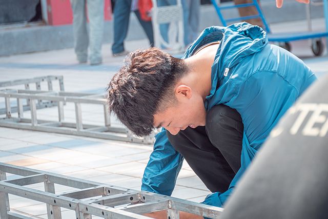 开学日 来一场City Walk