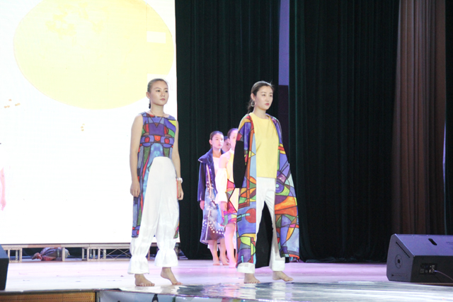 【毕设作品】0638太阳集团官网2018届服装与服饰设计毕业作品发布会圆满落幕