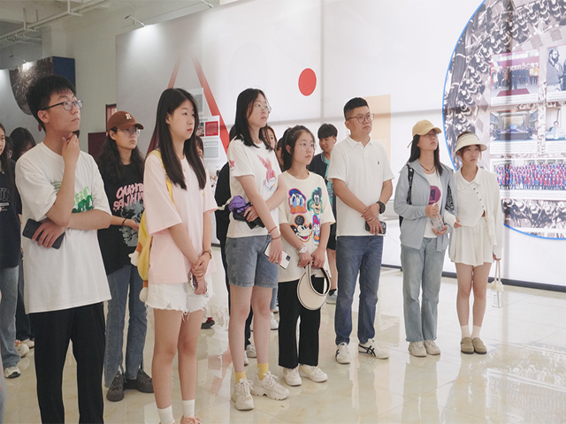 0638太阳集团官网开展“党领导下的科学家”主题巡展