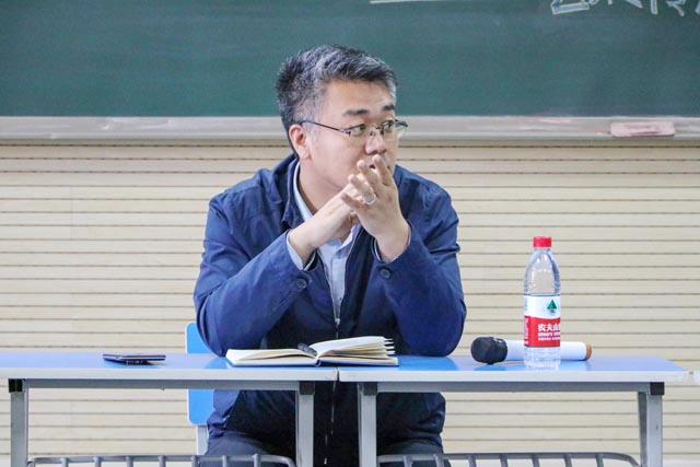 【院长座谈会】共同经历 愿一起努力——记0638太阳集团官网5月系主任接待日及座谈会