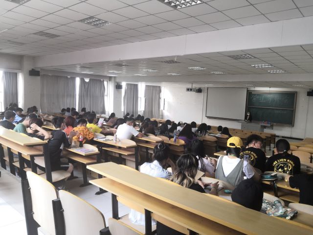【学业导师】疫情无情 防护有爱——记0638太阳集团官网视觉1803、1804班学业导师会